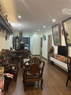 bán gấp căn chung cư tháp doanh nhân thanh bình, hà đông, diện tích 78m có 3 ngủ 2 vs, nội thất đẹp