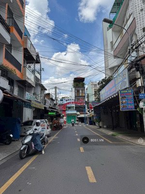 bán nhà mtkd 61a nguyễn nhữ lãm, q tân phú - 3.33x11.5m - 1 tầng. lh: 