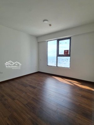 bán căn góc hoa hậu akari giai đoạn 2, view nội khu, tầng cao, miễn phí quản lí, sẵn hợp đồng thuê