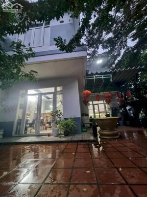 Mình cần bán nhà 2 tầng rộng 150m có sân vườn , kiệt 3m tại Trần Quang Khải , Sơn Trà , Đà Nẵng ⭐⭐⭐⭐