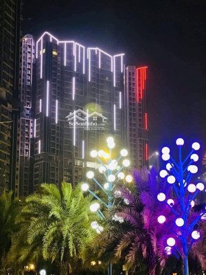 chính chủ cần bán căn 2pn dt 65m2 trục 05a toà a2 lumiere evergreen smart city