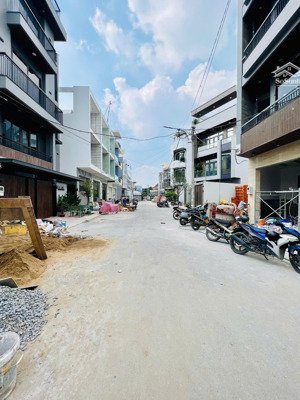 bán đất bình tân khu phân lô nguyễn văn cự gần aeon tên lửa 115m2 2 sổ riêng giá tốt 6,6 tỷ