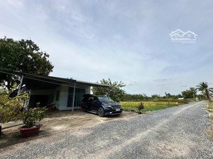 kẹt tiền bán nhanh lô đất.full thổ.đầy đủ tiện nghi