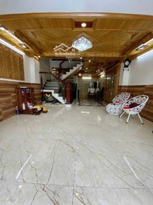 nhà hẻm xe hơi,60m2 5 tầng chỉ 7,8 tỷ,đường nguyễn văn khối,quận gò vấp