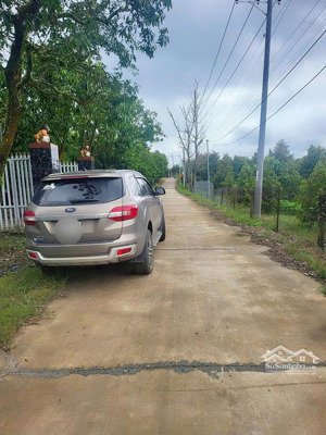 bán đất vườn xoài có sẵn 136m thổ cư, nhà cấp 4, đường bêtông ôtô, tặng cổng hàng rào