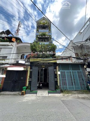 bán nhà hẻm xe tải thông,64 m2 xây 4 tầng hơn 8 tỷ,phan huy ích quận gò vấp