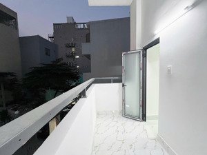 khai trương phòng đẹp ngay lã xuân oai