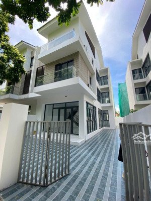 cần cho thuê biệt thự dương nội hà đông không giới hạn mục đích thuê lh:0969780121