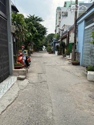 mặt tiền kinh doanh - tân phú ngang 6 nở hậu 14.5m đường hiền vương - tân phú