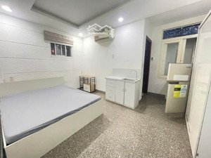 cho thuê phòng đầy đủ nội thất, trung tâm quận 1 giá chỉ 4tr