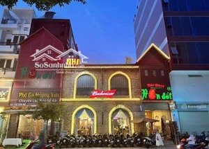 mặt tiền 142 tân sơn nhì , p tân sơn nhì quận tân phú,dt:10x20-5 tầng-hdt 200tr giá 40 tỷ