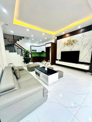 cho thuê nhà nguyên căn phố vĩnh khang, xã ngọc hồi