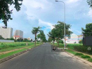 cần bán đất nền 4,5m x 20m,kdc nam long quận 9,sổ đỏ cá nhân,hướng đông nam đường 16m,vị trí đẹp.