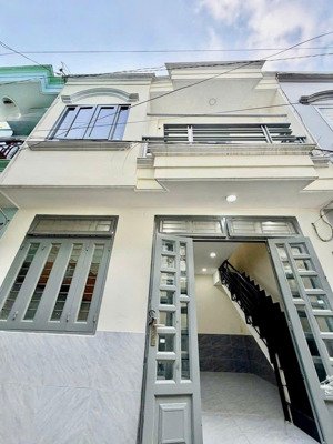 nhà 1 lầu 20m2 hẻm xe hơi, ko lộ giới đường bùi quang là, gần emart 2