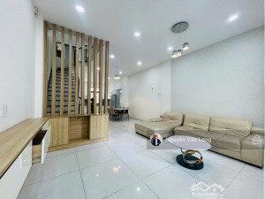 nhà phố full nội thất đẹp cho thuê 27 triệu, phù hợp để ở, kinh doanh, kết hợp làm văn phòng