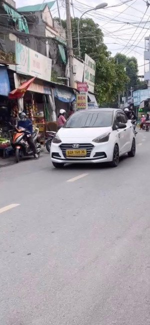 nhà đẹp 4 tầng 64m2 hẻm xe hơi. hiệp thành 13, q12 . giảm còn 5,55 tỷ.tl