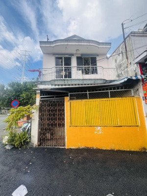 nhà lê quang định - căn góc mt - dt97m2, chia làm 2 căn - kd đa ngành hoặc cho thuê - chỉ 16 tỷ