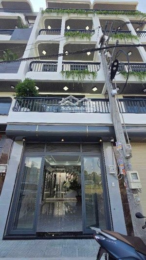 nhà mới full nôi thất xem là muốn ở ngay. 63m2 xe hơi ngủ trong nhà, thông tứ tung