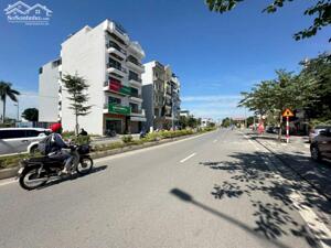 Bán nhà mặt đường Lê Quang Đạo( Đông Khê 2) DT 66m2, giá bán gấp chỉ 10 tỷ