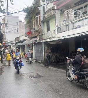 mặt tiền kinh doanh gần chợ tam hà-2 tầng-xe hơi né nhau chỉ 5.2tỷ-lý tế xuyên !!!