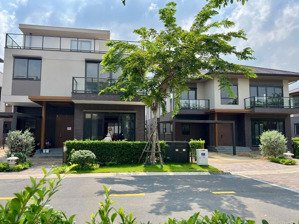 39tr/m2 biệt thự 480m2 view công viên, kênh đào kđt waterpoint. cách hcm 25 phút. tiện ích đầy đủ