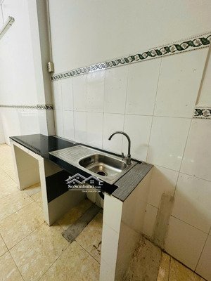 cho thuê nhà trục chính hẻm đường hoàng văn thụ giá 4 triệu