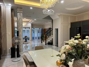 bán nhà q1, võ thị sáu, p. tân định, diện tích 56m2/ giá 4tỷ390, sổ hồng riêng, hẻm ô tô, 4pn