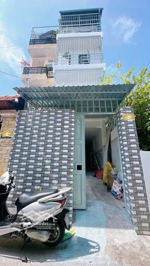 siêu phẩm thu nhập cao dãy phòng trọ mới 100% tại quận 4