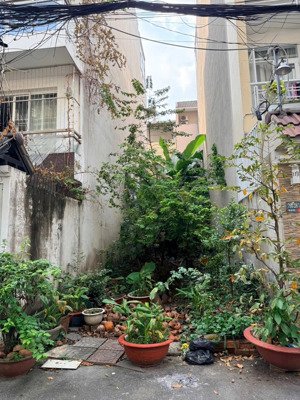 bán đất khu kiều đàm hẻm oto 793 trần xuân soạn phường tân hưng tp.hcm.
- dt: 4x23,5m.