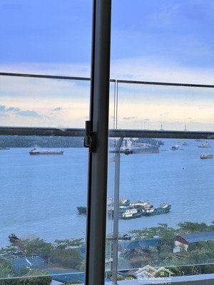 hàng hiếm - 1pn sky89 - tầng đẹp view sông - đã nhận sổ hồng - có hỗ trợ vay ngân hàng
