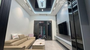 trần khát chân siêu phẩm gần phố nhà tuyệt đẹp thoáng sáng siêu tiện ích, chỉ 1km ra bờ hồ, ở xướng