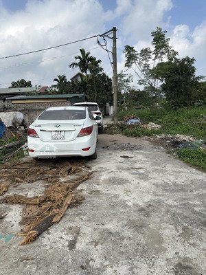 1,9 tỷ lô góc ô tô quay đầu trước đất tại thống nhất , thường tín 