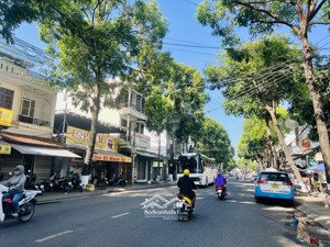 bán lô đất mặt tiền nguyễn đức cảnh -nha trang, vị trí đắc địa ngay vòng xoay, ngang 8,8m