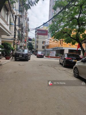 bán nhà hoàng quốc việt, 60m, phân lô, gara, ô tô tránh, kinh doanh, 20.5 tỷ, lh 