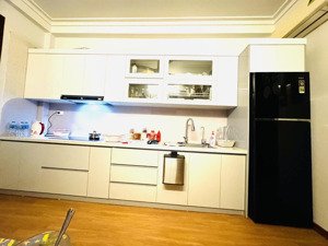 bán nhà đường âu cơ, tây hồ.sổ đỏ chính chủ. nhà xây hiện đại.