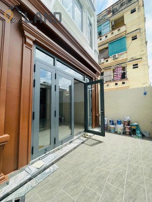 siêu phẩm nhà mới xây tâm huyết - 5 tầng hiện đại - có thang máy - nội thất đẹp xịn sò - 103.2m2