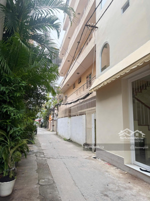 bán nhà phú nhuận. hẻm xe hơi sát mặt tiền phan đình phùng, 55m2, 4 tầng sân thượng, giáp quận 1