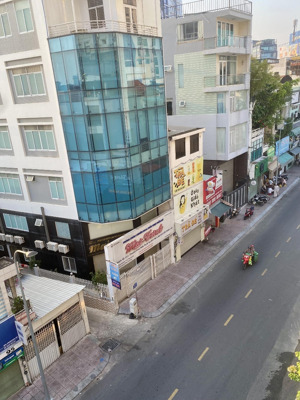 huỳnh văn bánh 56m2 7.3tỷ tl - 3 tầng btct 4pn hẻm 3 gác chỉ 20m ra mặt tiền