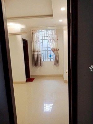 hxh ngay đh ngân hàng linh chiểu .bán nhà 3 tầng dành cho đại gia đình