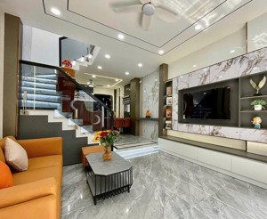 bán nr đường yên thế, tân bình, tp. hcm, giá tốt 9,99 tỷ, 63m2, 4pn, 3wc