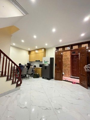 nhà vip phố bồ đề 38m x 6 tầng thang máy, ngõ nông, full nội thất
