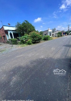 đất bàu bàng ngang 10m 500m2 có sẵn 100m2 thổ cư sổ sẵn