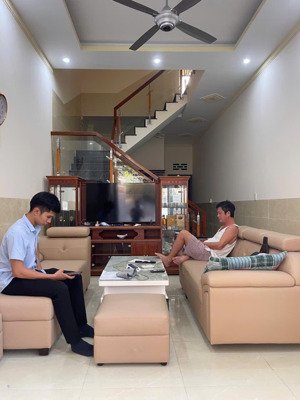 bán nhà 2 tầng 80m2 cây xăng 26, trảng dài, biên hòa. giá 3,5 tỷ
