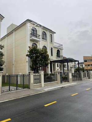 bán biệt thự đơn lập k5-k7 - kđt starlake tây hồ tây: chủ nhà thiện chí - giá cả hợp lý