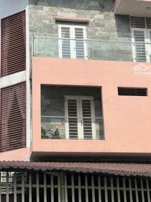 ( vị trí vàng ) đường nhựa 16m - lô góc cmt8 p.6 tb - thông số đẹp 10m x 10m - dt 104 m2 - 21.5 tỷ