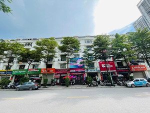 bán gấp lk dreamland xuân la tây hồ: đường 30m xuân la: 112,5m2 62 tỷ. dòng tiền 90tr/tháng