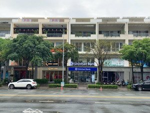 cho thuê gấp 2 căn đôi shophouse nguyễn cơ thạch khu sala đã thông nhau sẵn diện tích 1400m2