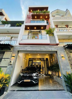 sở hữu ngay căn nhà hẻm 6m đường đào duy anh p9 phú nhuận dt 55m2 (5x11) giá 3tỷ490 lh:0969319330