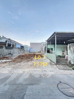 đất tại ngô văn sở, 800 triệu, 117m2, dĩ an, bình dương hổ trợ vay ngân hàng chỉ cần 400tr sở hữu