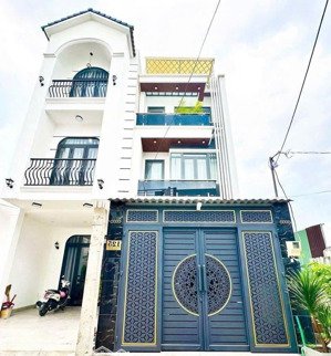 nhà cạnh phú mỹ hưng, huỳnh tấn phát, để lại nội thất cao cấp, 4 tầng, chỉ 6.9 tỷ